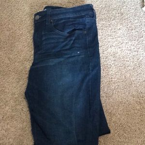 Aero low rise size reg 10 skinny jeans